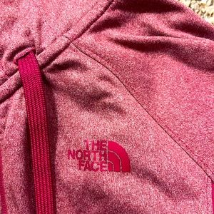 Deep pink / purple North Face Fleece Size L